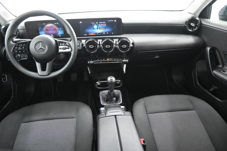 Mercedes A 160 d Widescreen Navi KeylessGo Klima PDC ... #6
