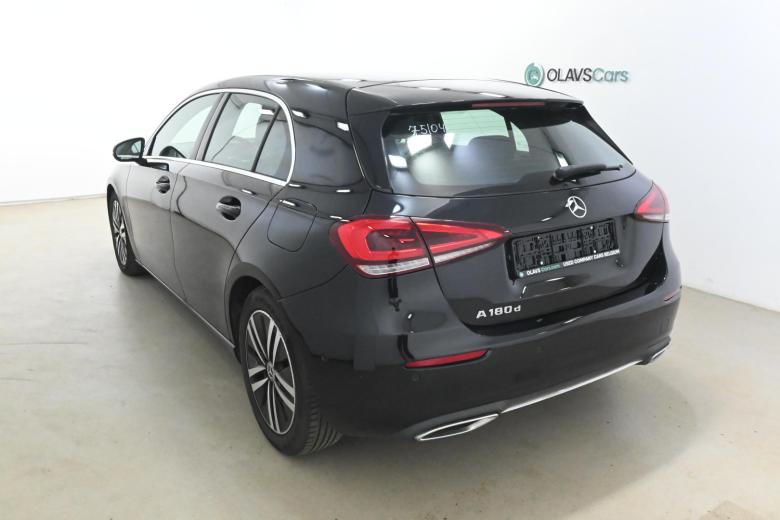Mercedes A 180 d Aut. Progressive LED Widescreen CarPlay Navi Sport-Leather Camera KeylessStart Klima PDC ... #6