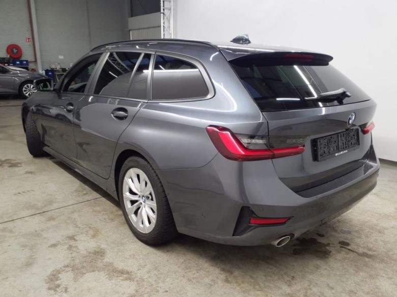 BMW 316 d MHEV Aut. Virtual LED Navi Klima PDC ... #5