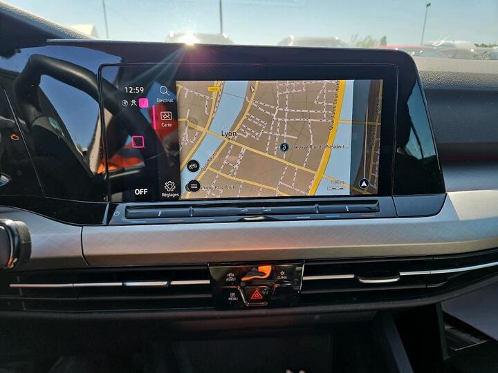 Volkswagen Golf 1.0 TSI LED Virtual Navi Camera Klima PDC ... #6