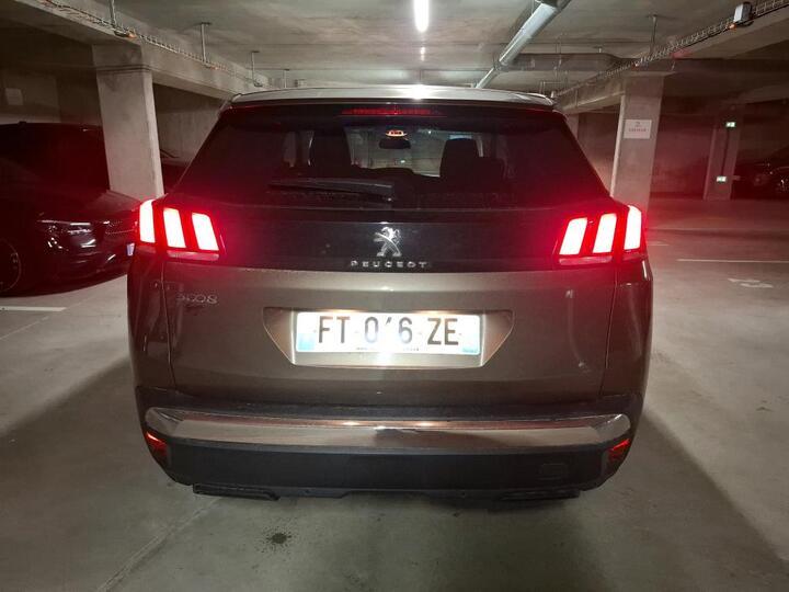 Peugeot 3008 1.5 BlueHDi Aut. I-Cocpit CarPlay Navi Klima PDC ... #5
