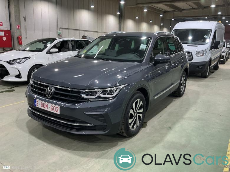Volkswagen Tiguan 2.0 TDI Active LED-Matrix Virtual CarPlay Navi Camera Klima PDC ...