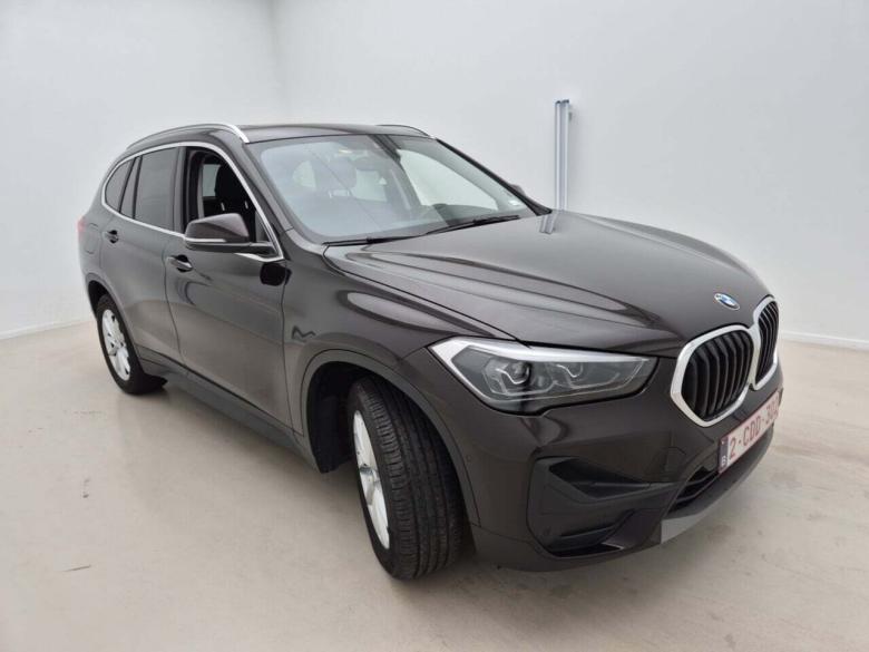BMW X1 sDrive16d Pano LED Navi Camera Klima PDC ... #2