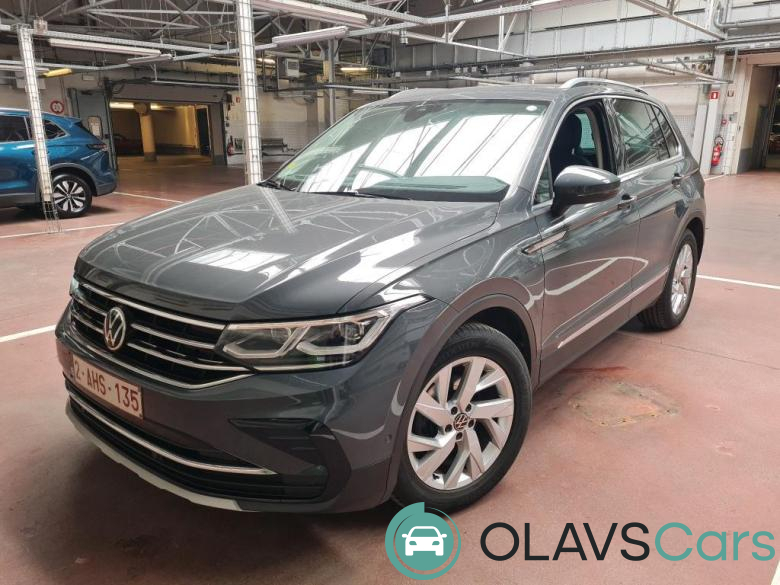 Volkswagen Tiguan 2.0 TDI Elegance Pano LED-Matrix Virtual CarPlay Navi Leather Camera Klima PDC ...